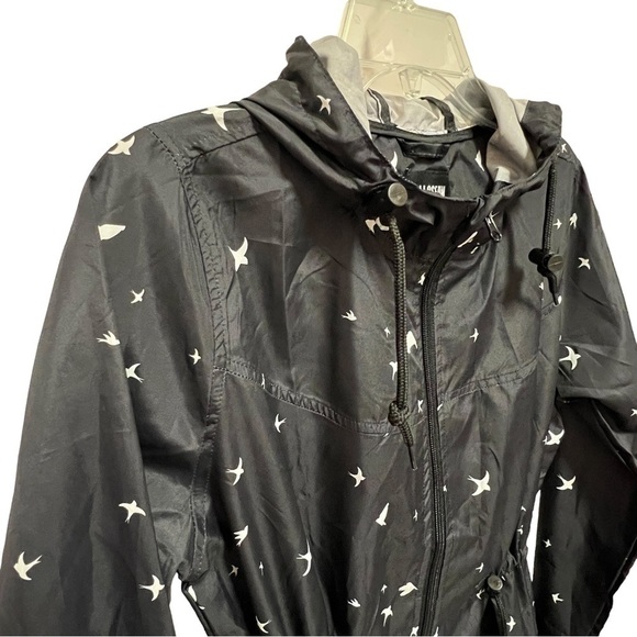 Colloseum Outerwear Women’s Black & White Jacket with Hood, Size Small - Picture 13 of 17